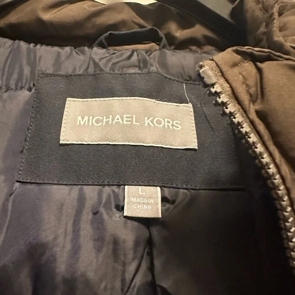 Men's Black Winter Jacket - Picture 10 of 13